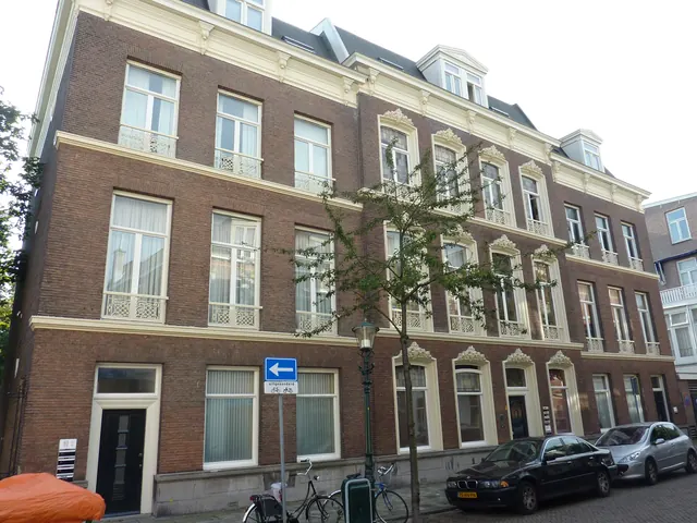 Herenhuizen aan de Van de Spiegelstraat in het Zeeheldenkwartier
